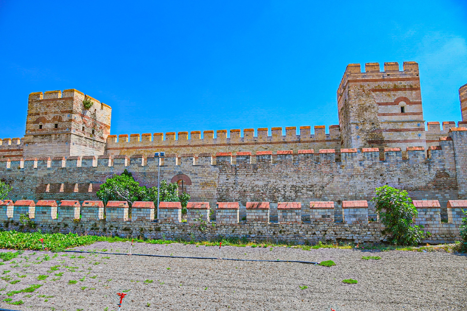 Theodosianische Landmauer: An genau dieser Stelle fiel 1453 der letzte byzantinische Kaiser